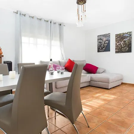 Villa- Fina Villa